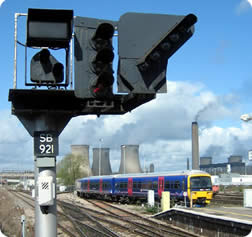 3 Aspect colour light signal at Didcot, UK